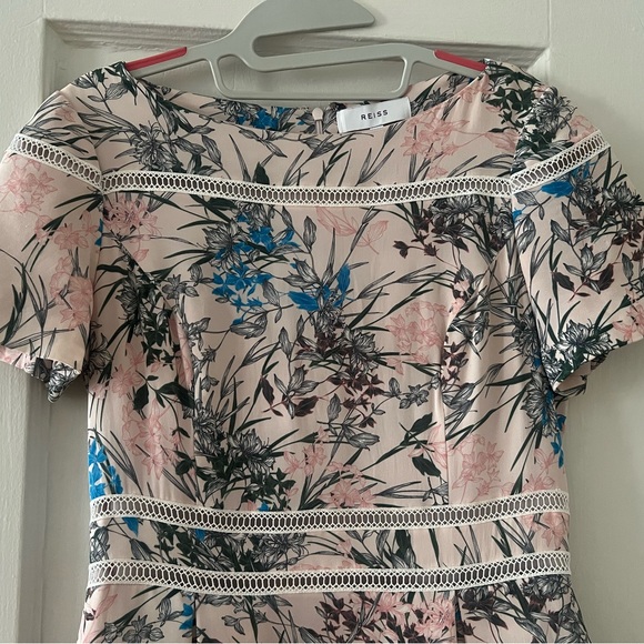 Reiss Floral Mini Dress with Pleated Skirt - Picture 3 of 4